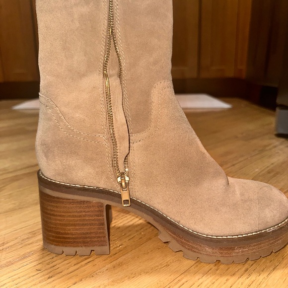 Steve Madden taupe shade boots - Picture 5 of 6